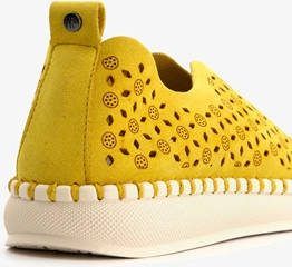 Scapino Hush Puppies instappers geel