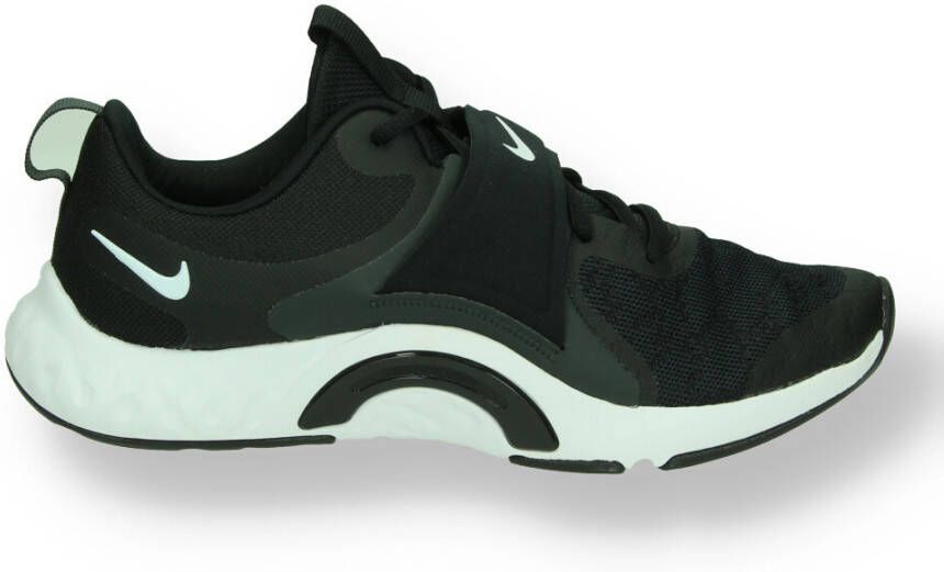Nike Renew In Season TR 12 Trainingsschoenen voor dames Zwart