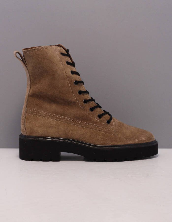 Paul Green 9820