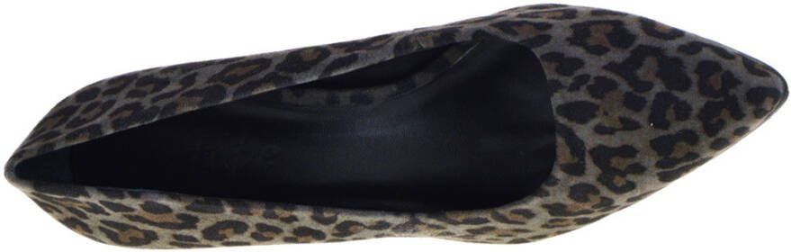 Tube Pumps leopard
